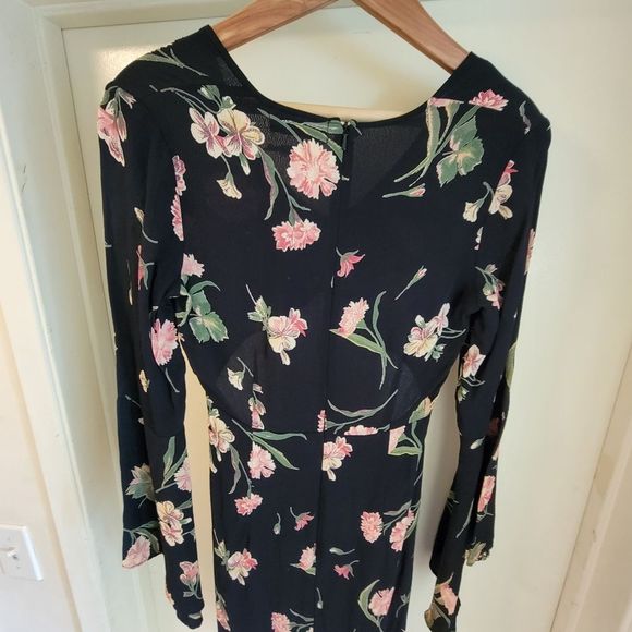 Flynn Skye Moscow Floral Open Front Mini Dress - Picture 8 of 9